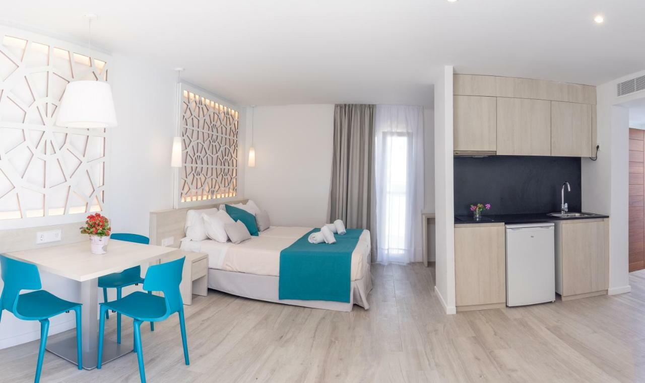 Hotel Club Es Talaial Cala D´Or Esterno foto